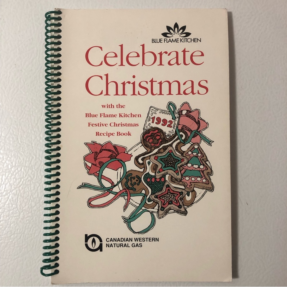 VTG Canadian Western Natural Gas Blue Flame Kitchen Christmas Cookbook 1992